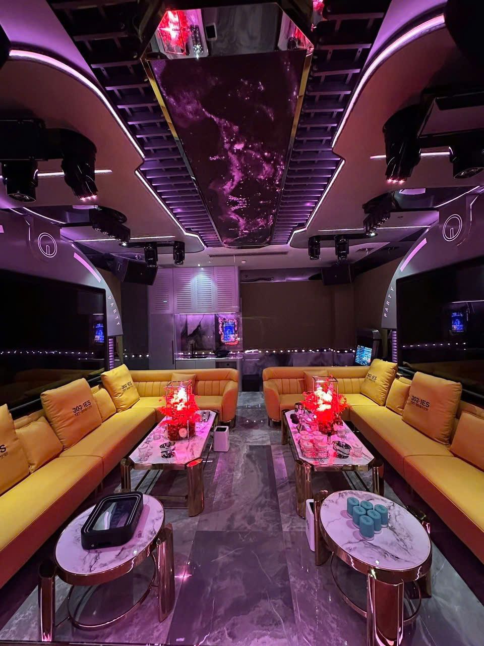 Phòng Karaoke Lớn